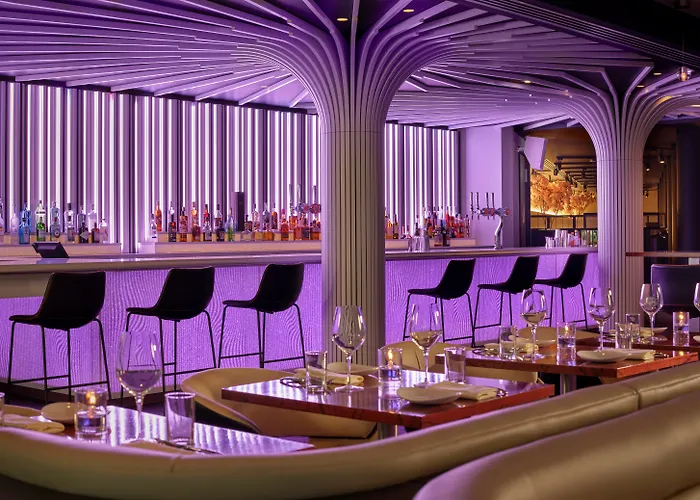 HotellWestminster London, Curio Collection By Hilton