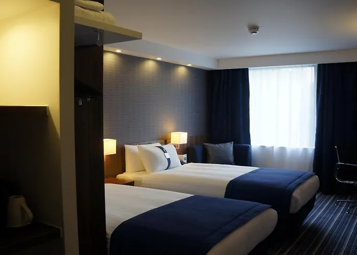 Holiday Inn Express Earls Court By Ihg London