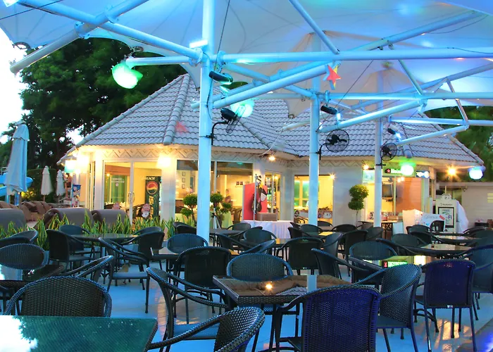 Pattaya Discovery Beach Hotel