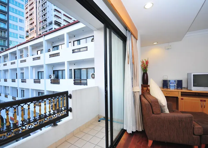 Admiral Suites Bangkok