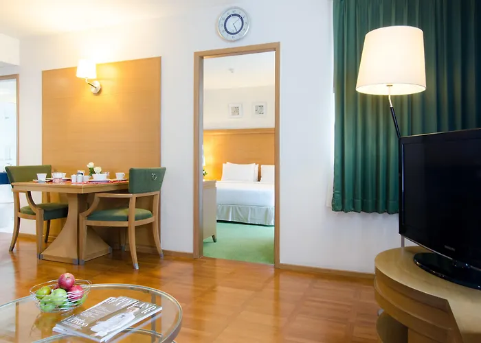 At Ease Saladaeng By Aetas Hotell Bangkok