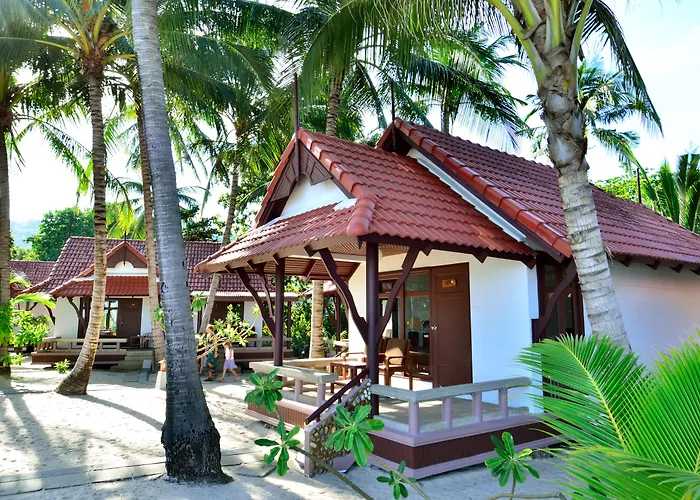 First Bungalow Beach Resort Chaweng Beach