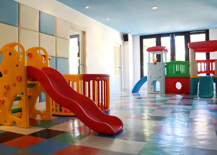 HotellApsara Beachfront & Villa - Sha Extra Plus