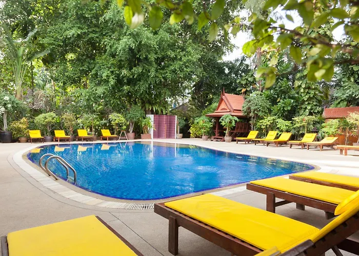 Tropica Bungalow Beach Hotel Patong