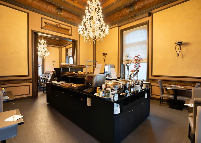 Golden Tree Hotel Brygge
