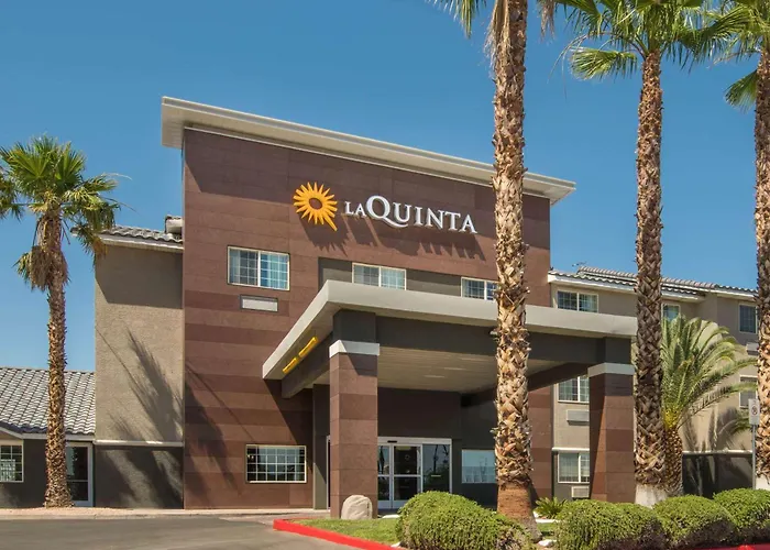 La Quinta Inn & Suites By Wyndham Las Vegas Nellis