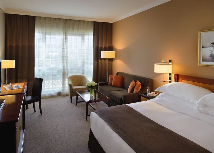 Mövenpick Hotel&Apartments Bur Dubai