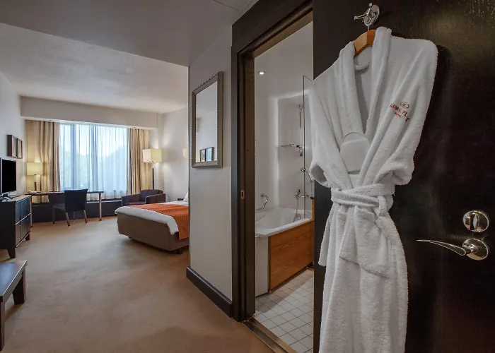 Crowne Plaza Helsinki - Hesperia By Ihg Hotell