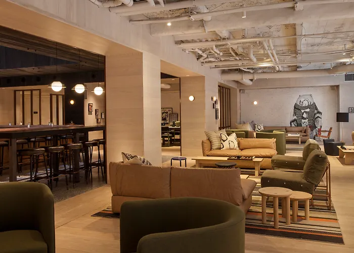 Moxy Nyc Times Square Hotell New York