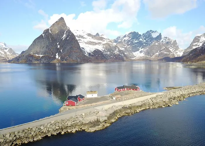 Toppøy Rorbuer Reine