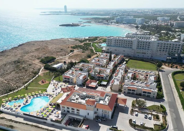 HotellAktea Beach Village