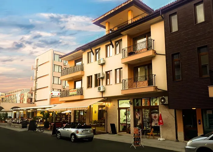 Family Hotel Helios Slântsjev Brjag