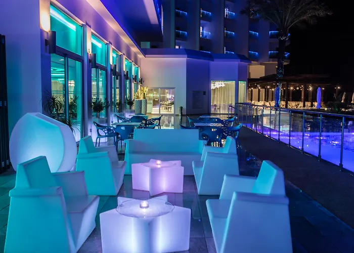 HotellVassos Nissi Plage & Spa