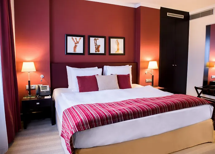 Crowne Plaza Bratislava By Ihg Hotell