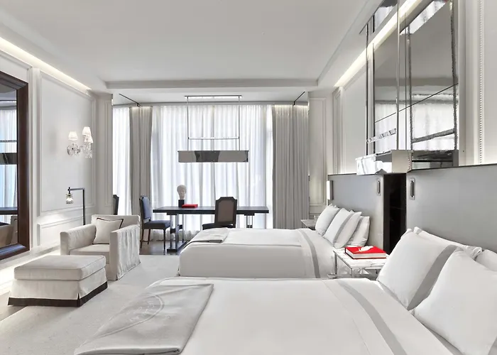 Baccarat Hotel&Residences New York