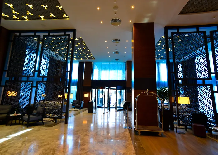 Golden Tulip Istanbul Bayrampasa Hotell