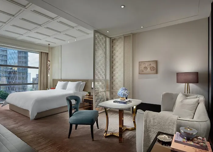 Rosewood Bangkok Hotell