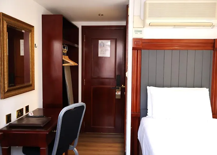 Dreamtel London Kensington Hotell