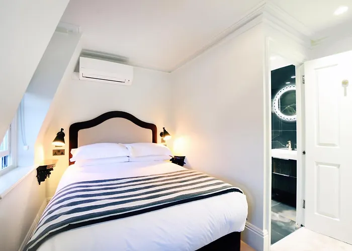 Twenty Nevern Square Hotel London
