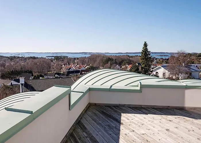 Magnific Villa Next To The Sea Göteborg