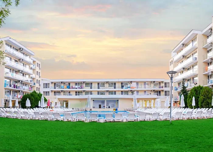 Hotel Garden Nevis Slântsjev Brjag
