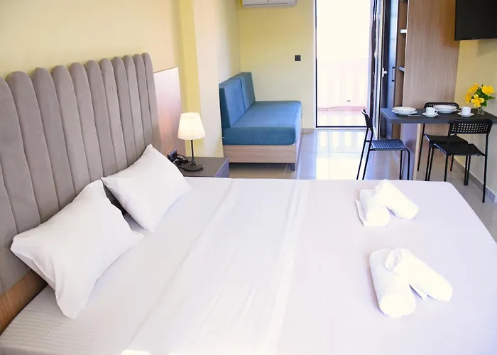 Eden Beach Hotel Agia Marina