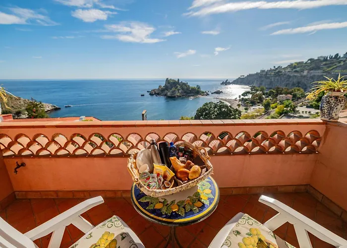 Mendolia Beach Hotel Taormina