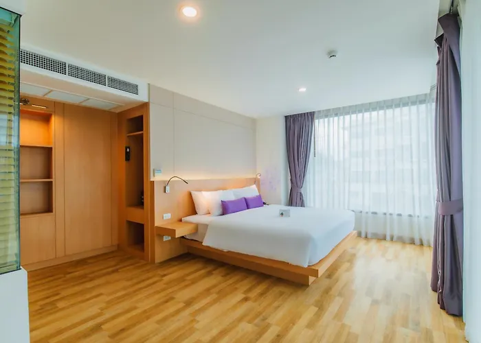 The Lunar Patong