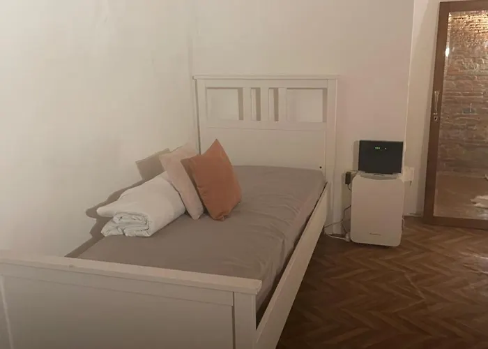 Flo Bed and Breakfast Florens