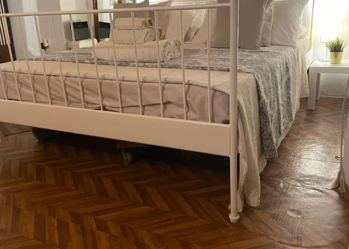 Flo Bed and Breakfast Florens