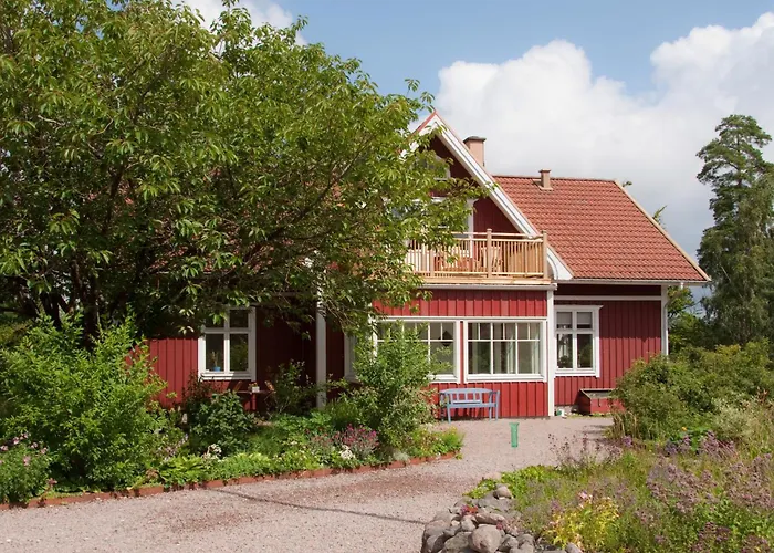 Escape To Paulssonpaleo Bed and Breakfast Simlångsdalen