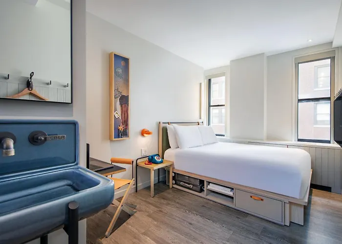 Moxy Nyc Times Square Hotell New York