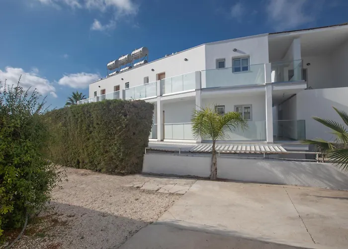 HotellPavlinia & Apartments