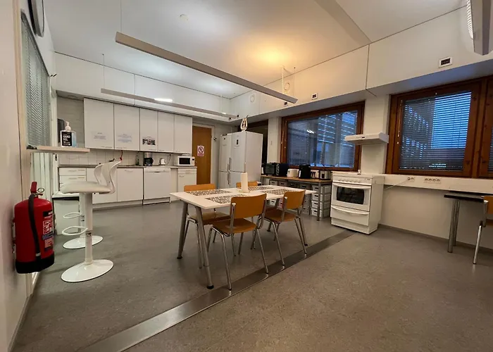 Office House Services 210 Helsinki