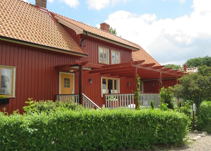 Karlsberg Gård B&B Tvååker