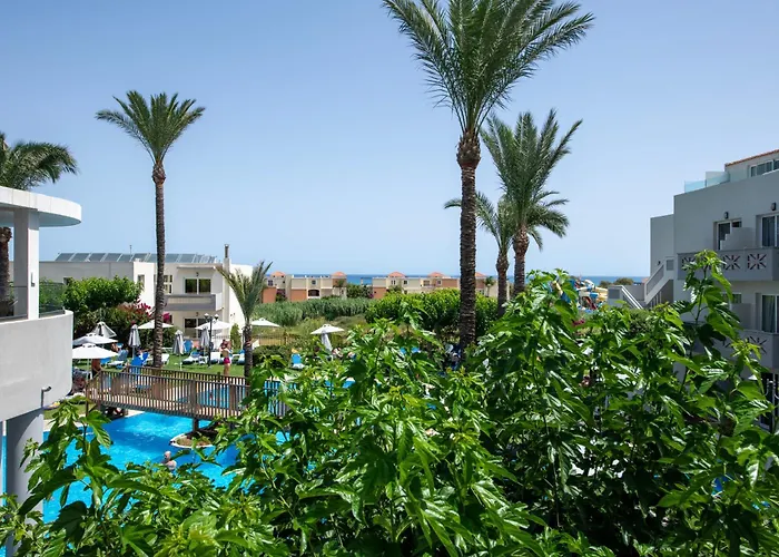 Selini Suites & Waterpark Kolimvarion