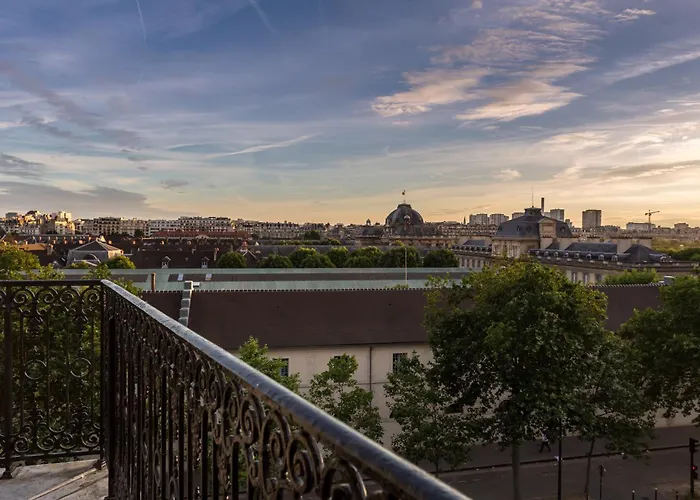 Hotel La Comtesse Paris