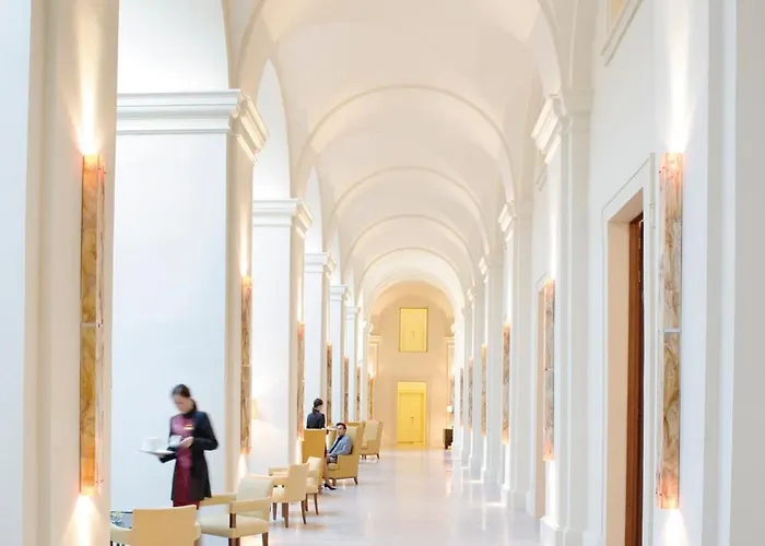 Mandarin Oriental, Prague Hotel