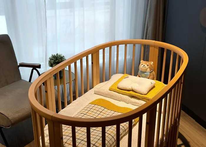 Dash Living On Prat Hongkong