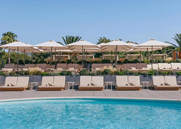 Me Sitges Terramar Hotell