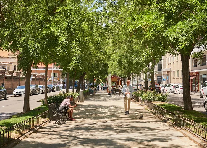 HotellApartamentos Juan Bravo