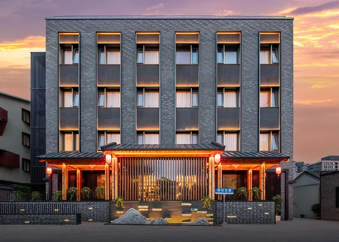 The Imperial Dragon Phoenix Mansion Wangfujing Tiananmen Beijing