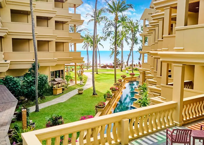 Beyond Kata Hotell