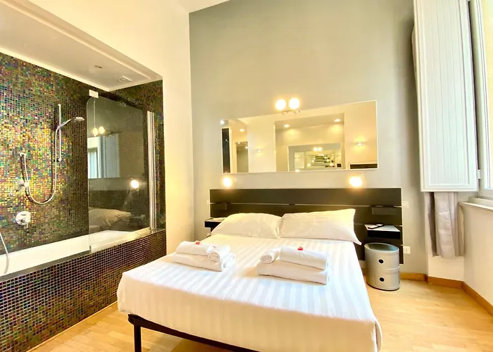 Kiss Me Rome Luxury Rooms