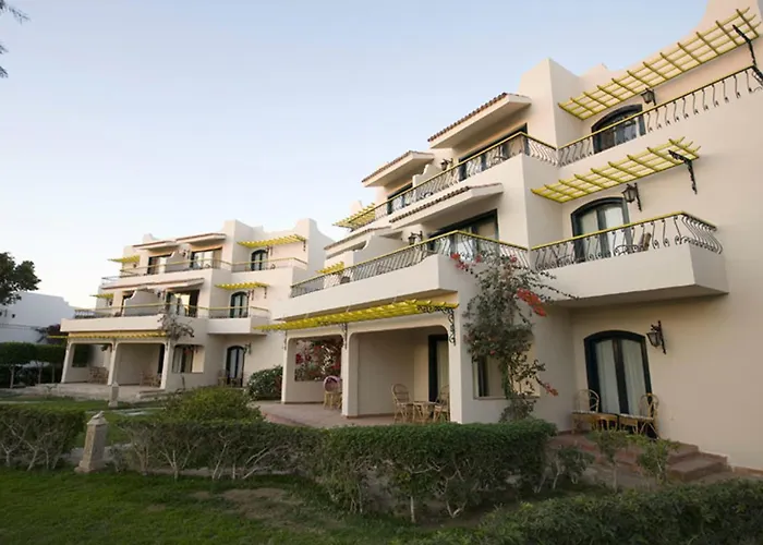 Lotus Bay Resort Safaga