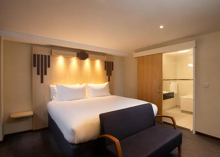 Tavistock Hotel London