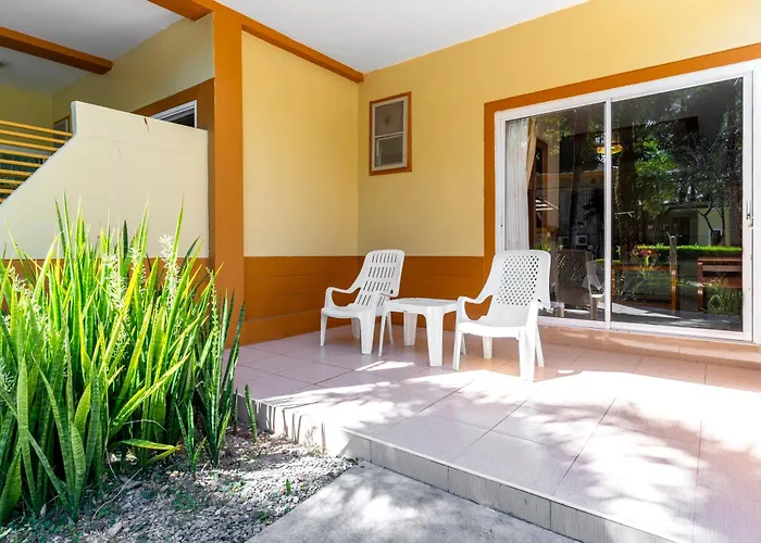 Coconut Beach Resort, Koh Chang