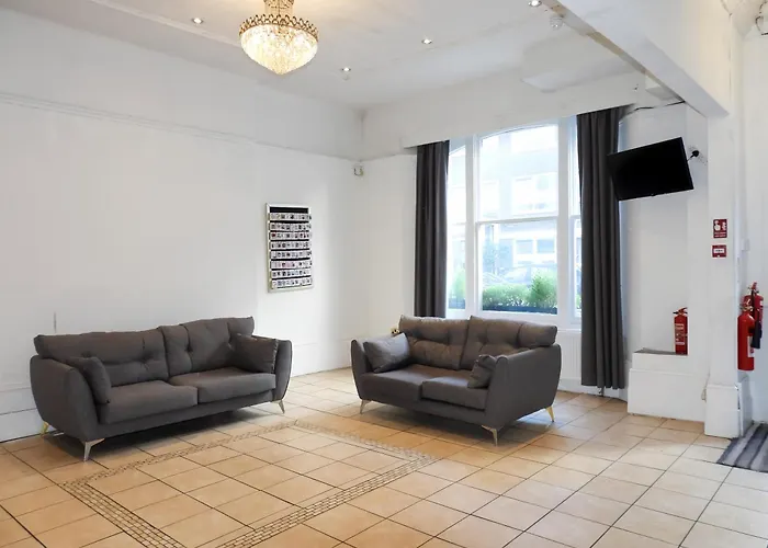 Hyde Park Court Hotel London