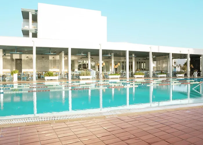 HotellSunwing Sandy Bay Beach Village