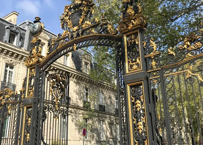 Parc Monceau Bed & Breakfast Pariisi